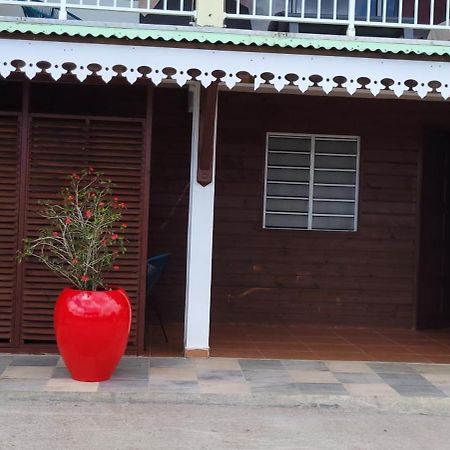 Ericka Et Francois Apartment Quartier Monplaisir Bagian luar foto