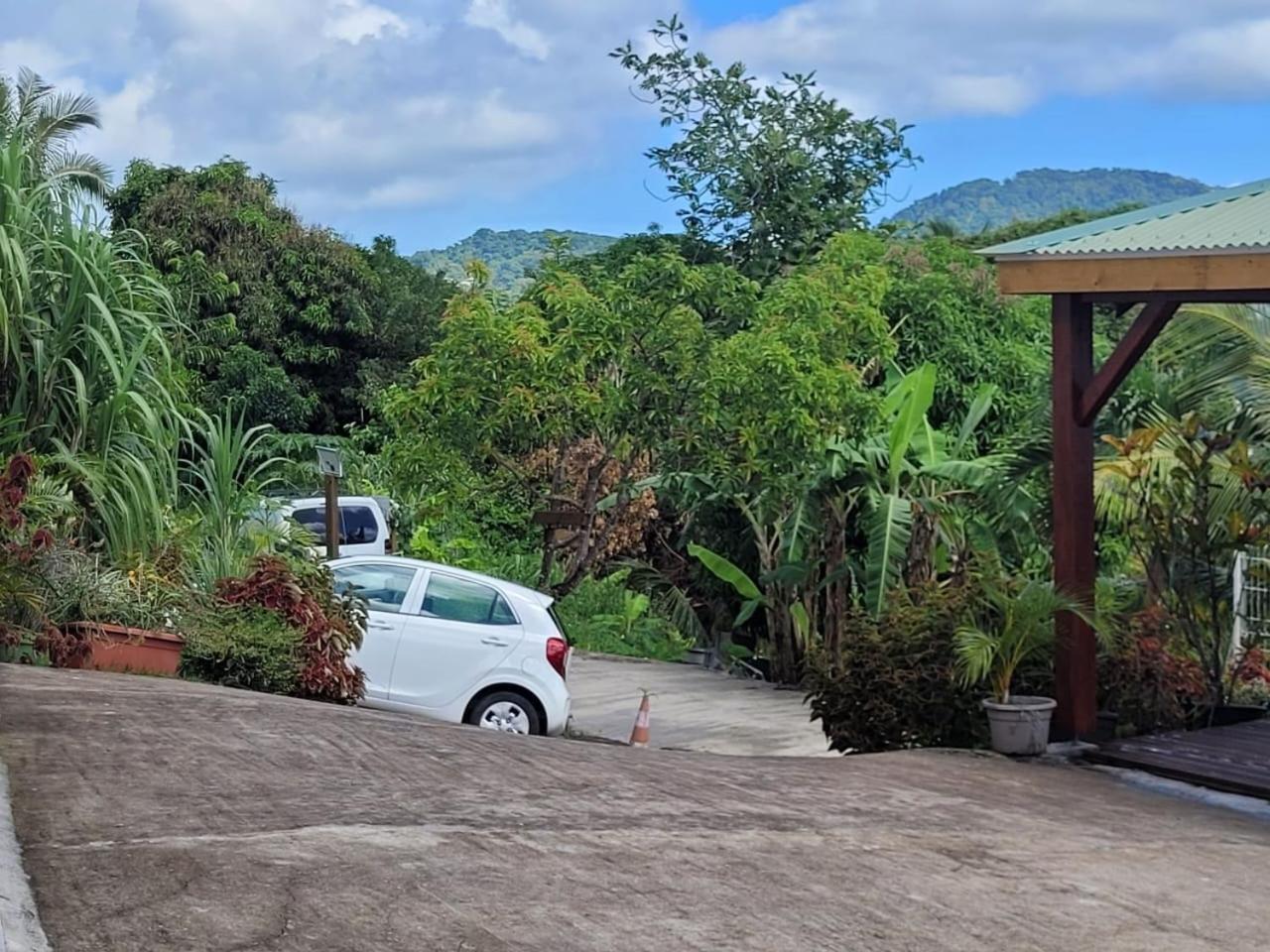 Ericka Et Francois Apartment Quartier Monplaisir Bagian luar foto