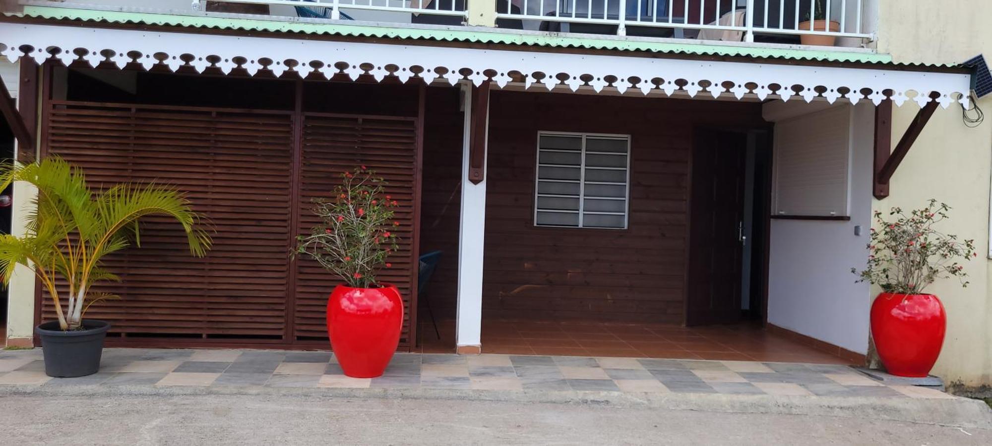 Ericka Et Francois Apartment Quartier Monplaisir Bagian luar foto